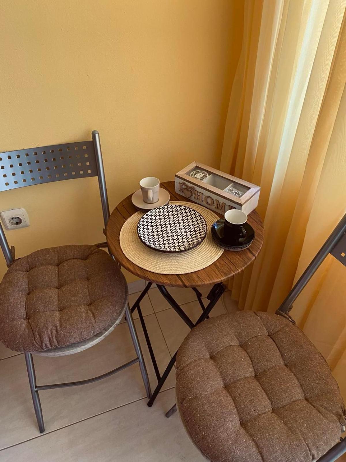 Apartamento Apartamenti Ivaia Varna Exterior foto